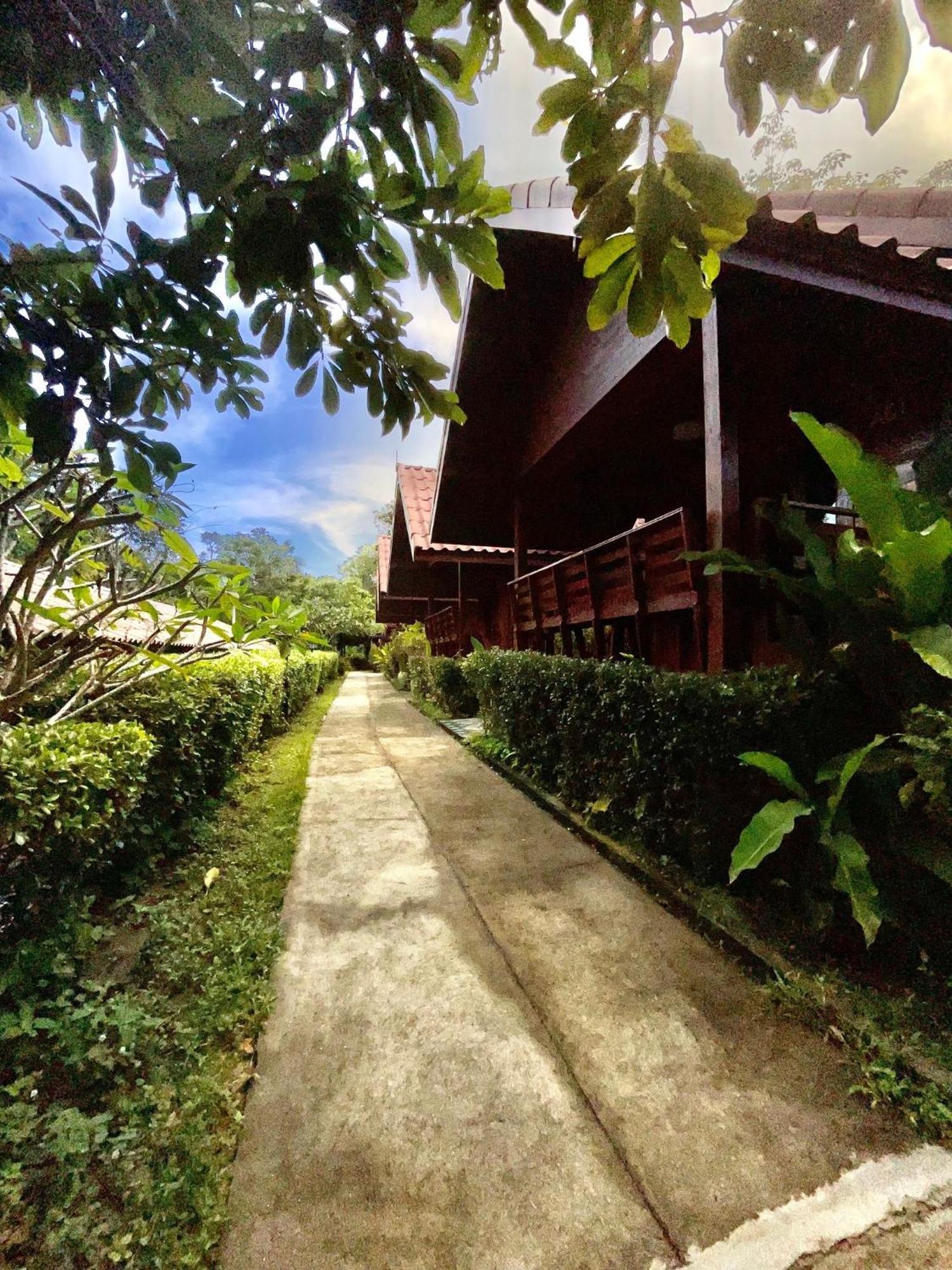 Siam Lanta Resort - Sha Extra Plus Ko Lanta Buitenkant foto